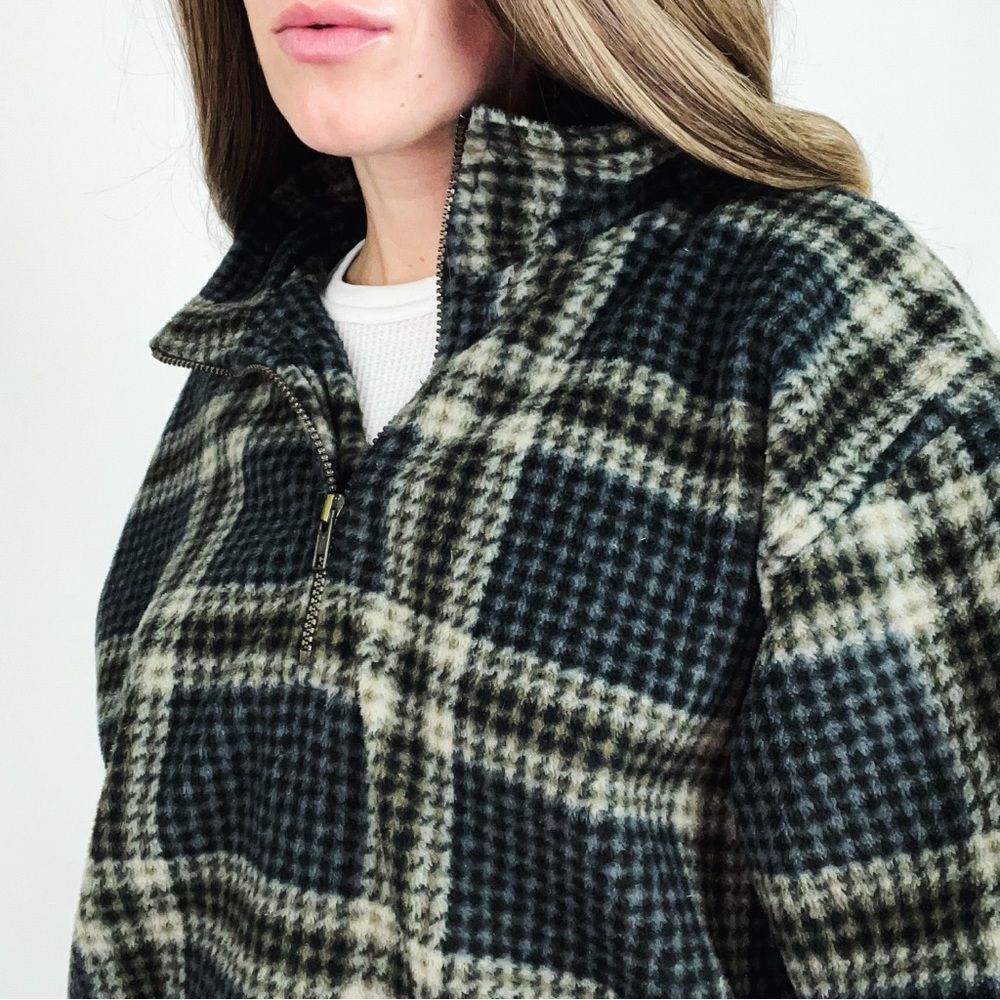 Vintage Plaid Fleece Quarter-Zip Pullover | Size M